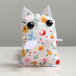 Cat - Blooming Bright