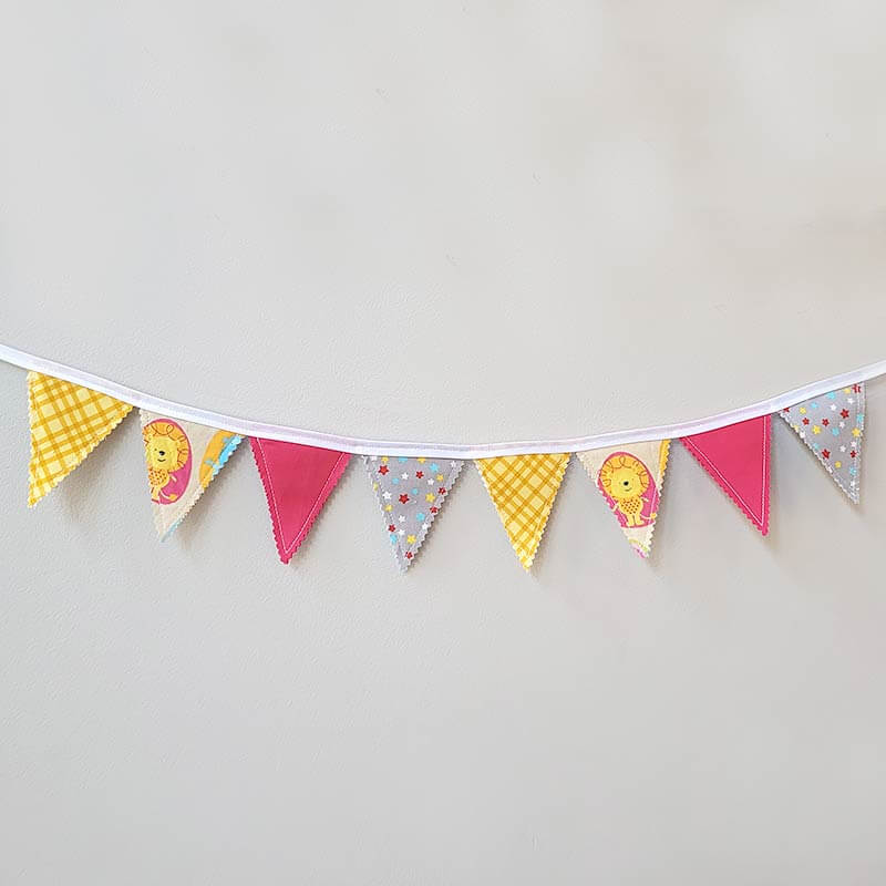 Mini Fabric Bunting – Bright Lion