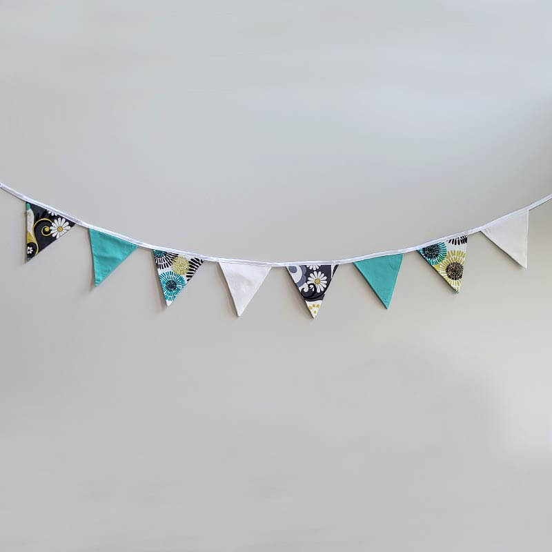 Bunting - Retro Daisy