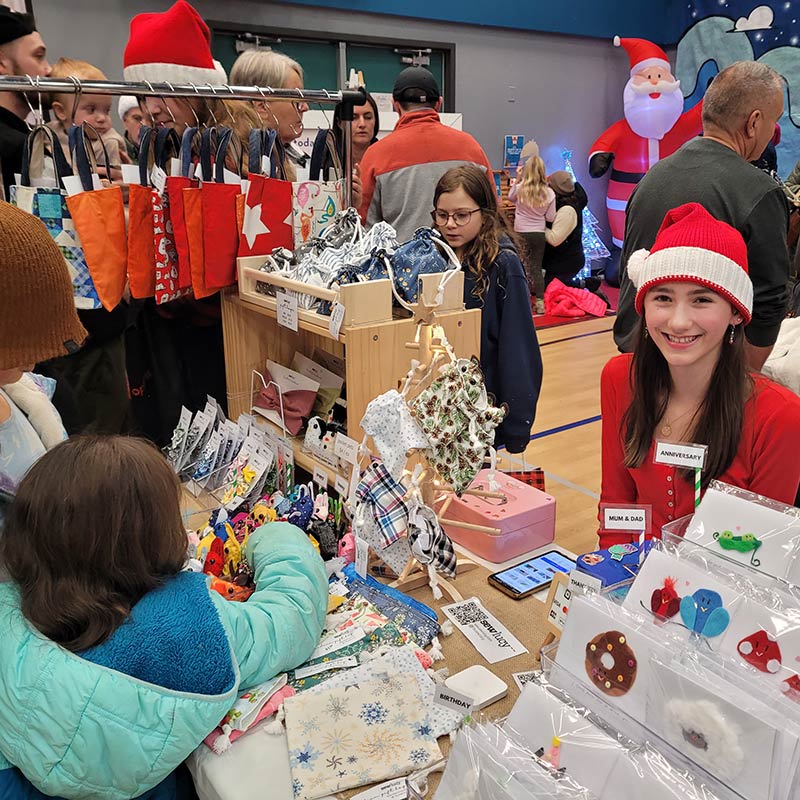 reuseable fabric gift bags